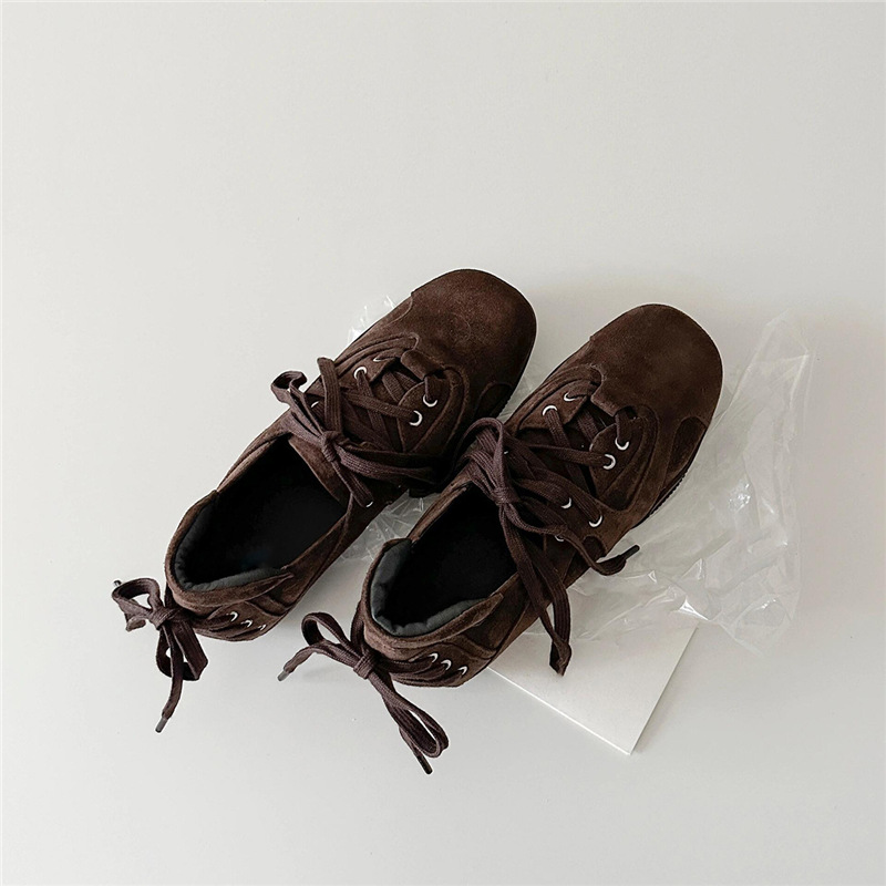 Sneakers alla moda da donna, s - Leather Sneaker Care Kit recensione e prezzo