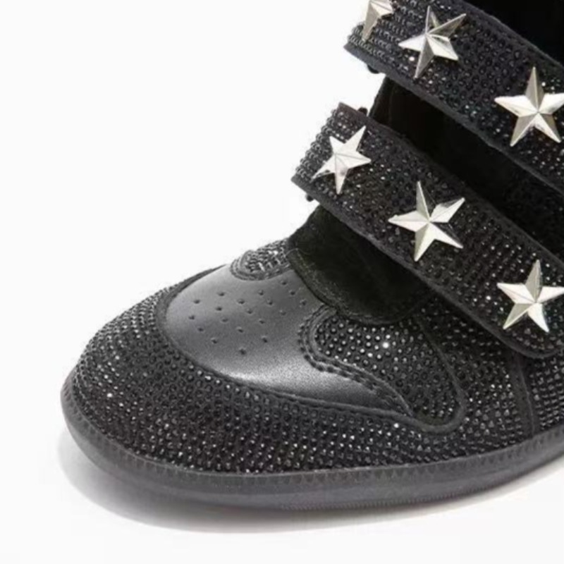 Scarpe alla Moda per Donne, St - Leather Sneaker Care Kit recensione e prezzo