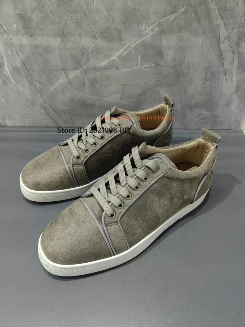 Scarpe da ginnastica con lacci - Leather Sneaker Care Kit recensione e prezzo
